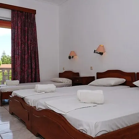 Sydney Отель Закинтос